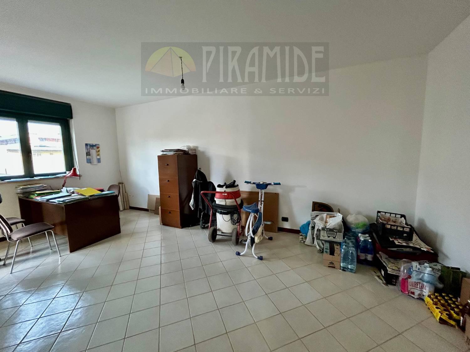 Foto 2 di 18 - Appartamento in vendita a Alba Adriatica