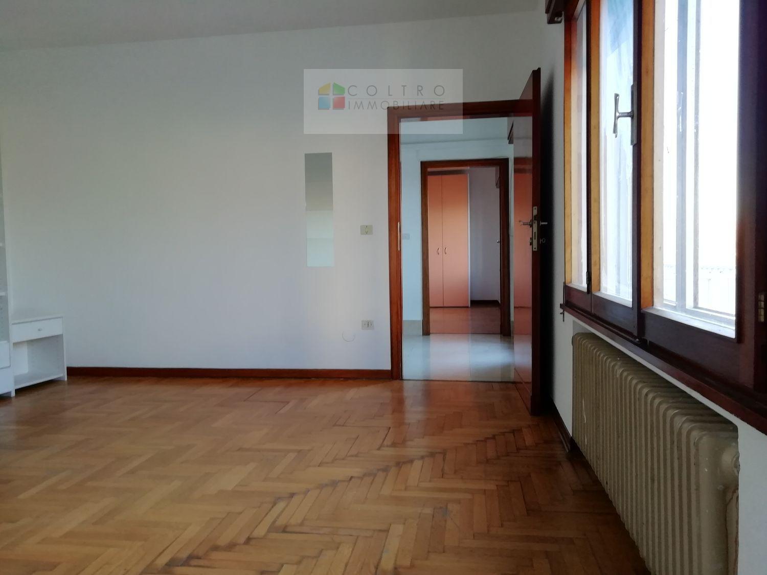 Foto 5 di 21 - Appartamento in vendita a Padova