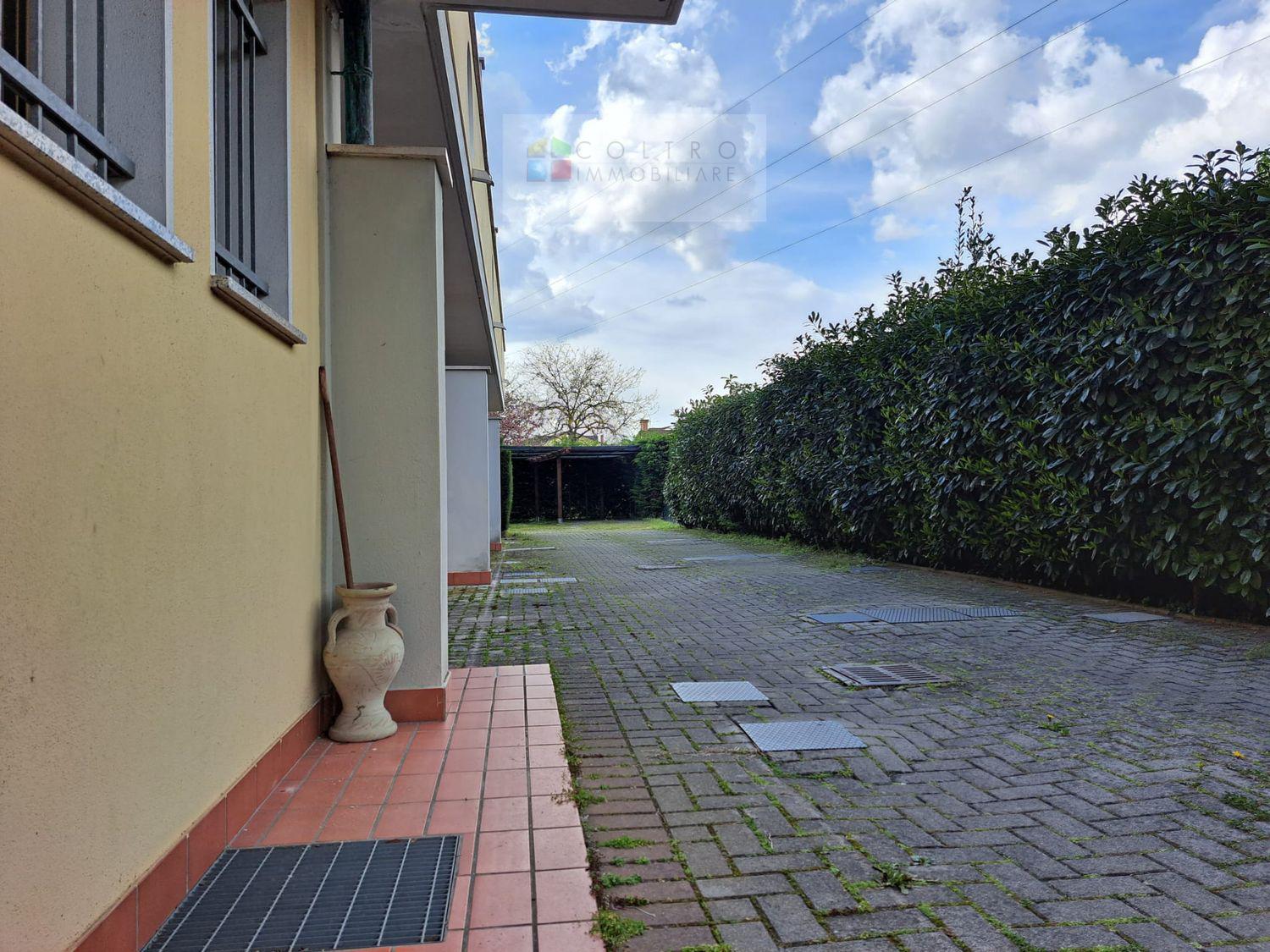 Foto 25 di 28 - Villa a schiera in vendita a Padova