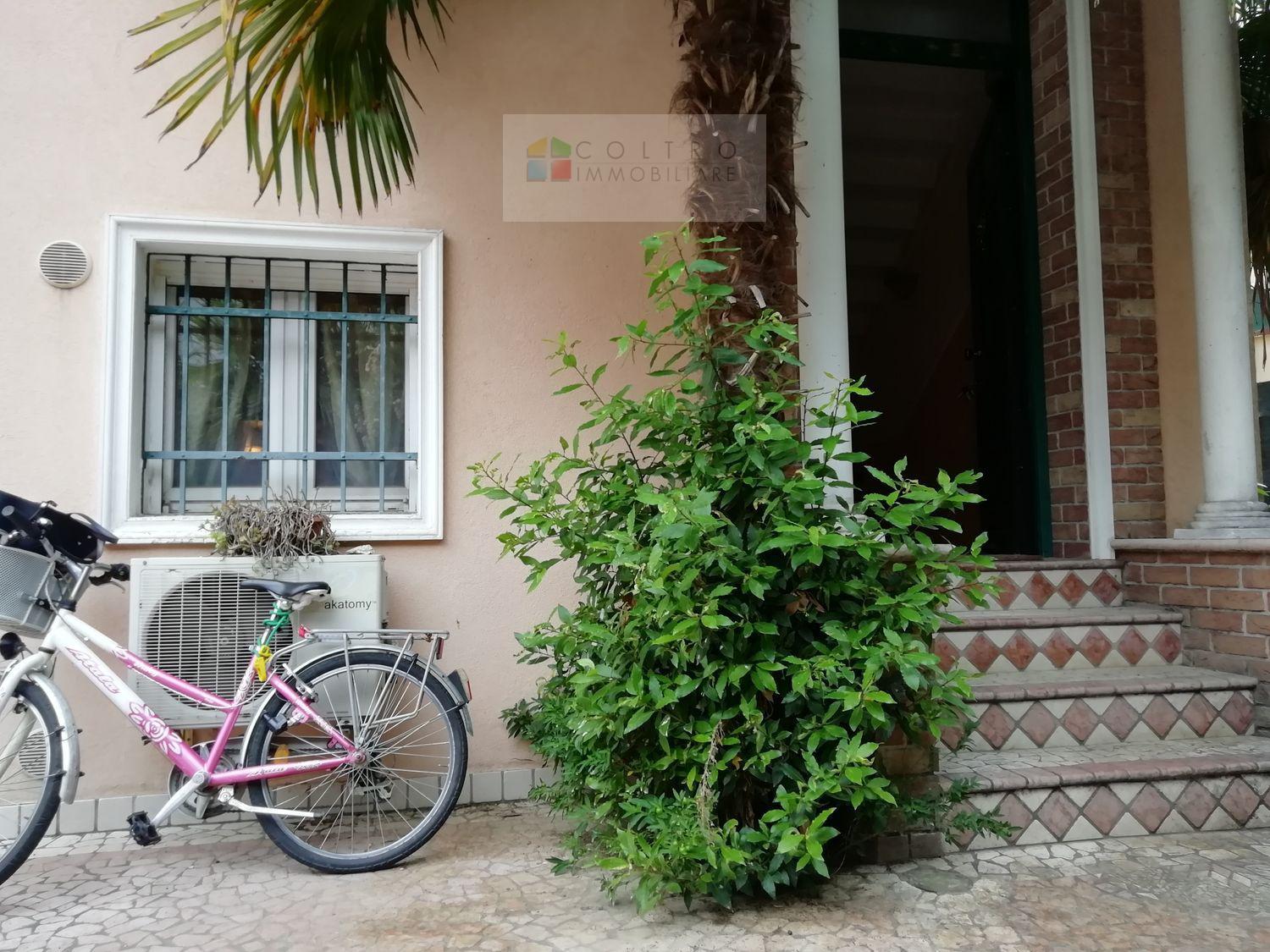 Foto 30 di 34 - Casa indipendente in vendita a Padova
