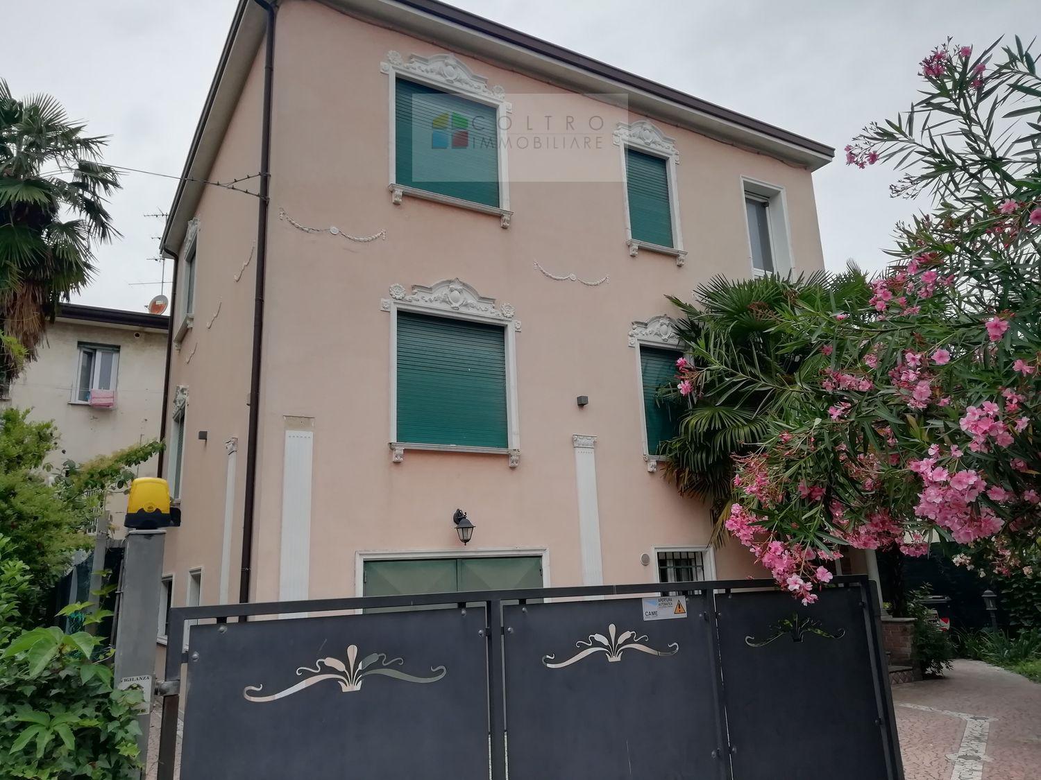 Foto 32 di 34 - Casa indipendente in vendita a Padova