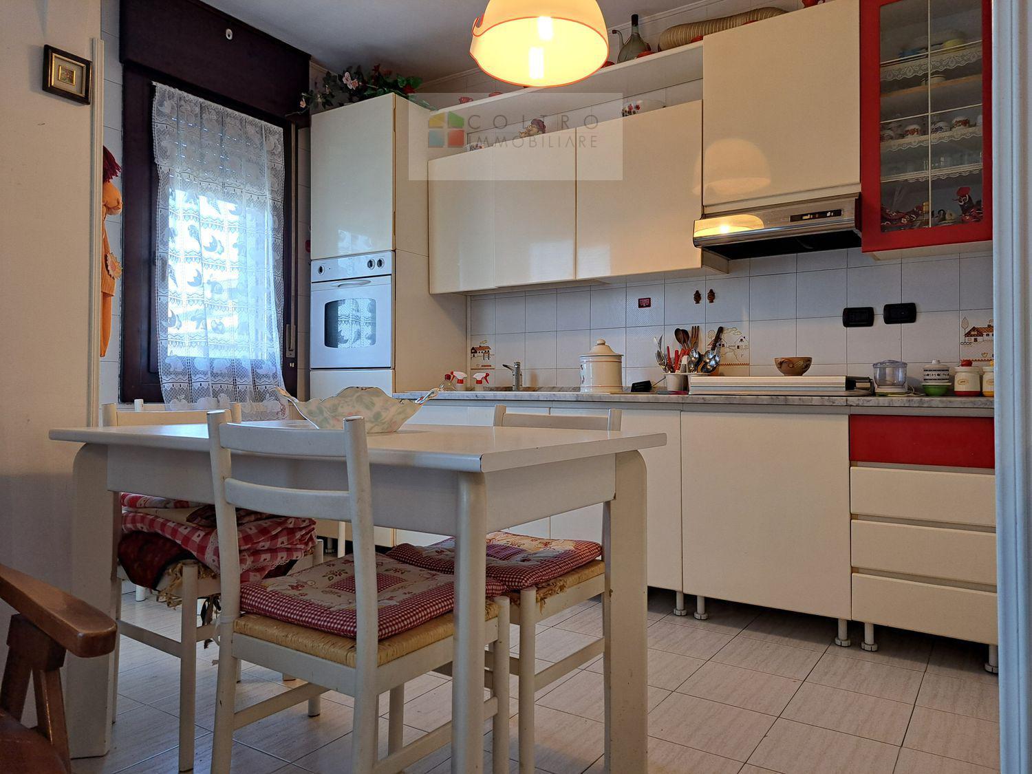 Foto 4 di 26 - Appartamento in vendita a Selvazzano Dentro
