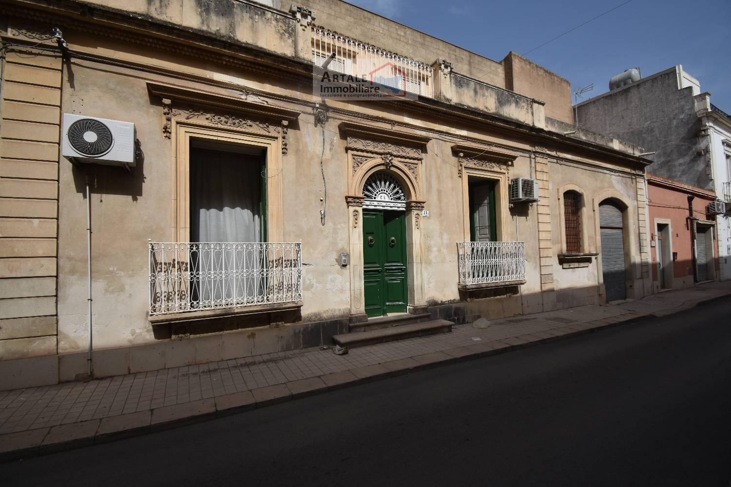 Casa indipendente in vendita a Avola (SR)