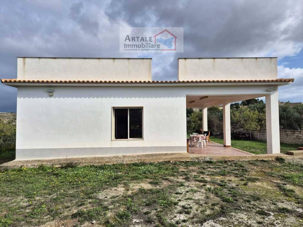 Casa indipendente in vendita a Avola (SR)