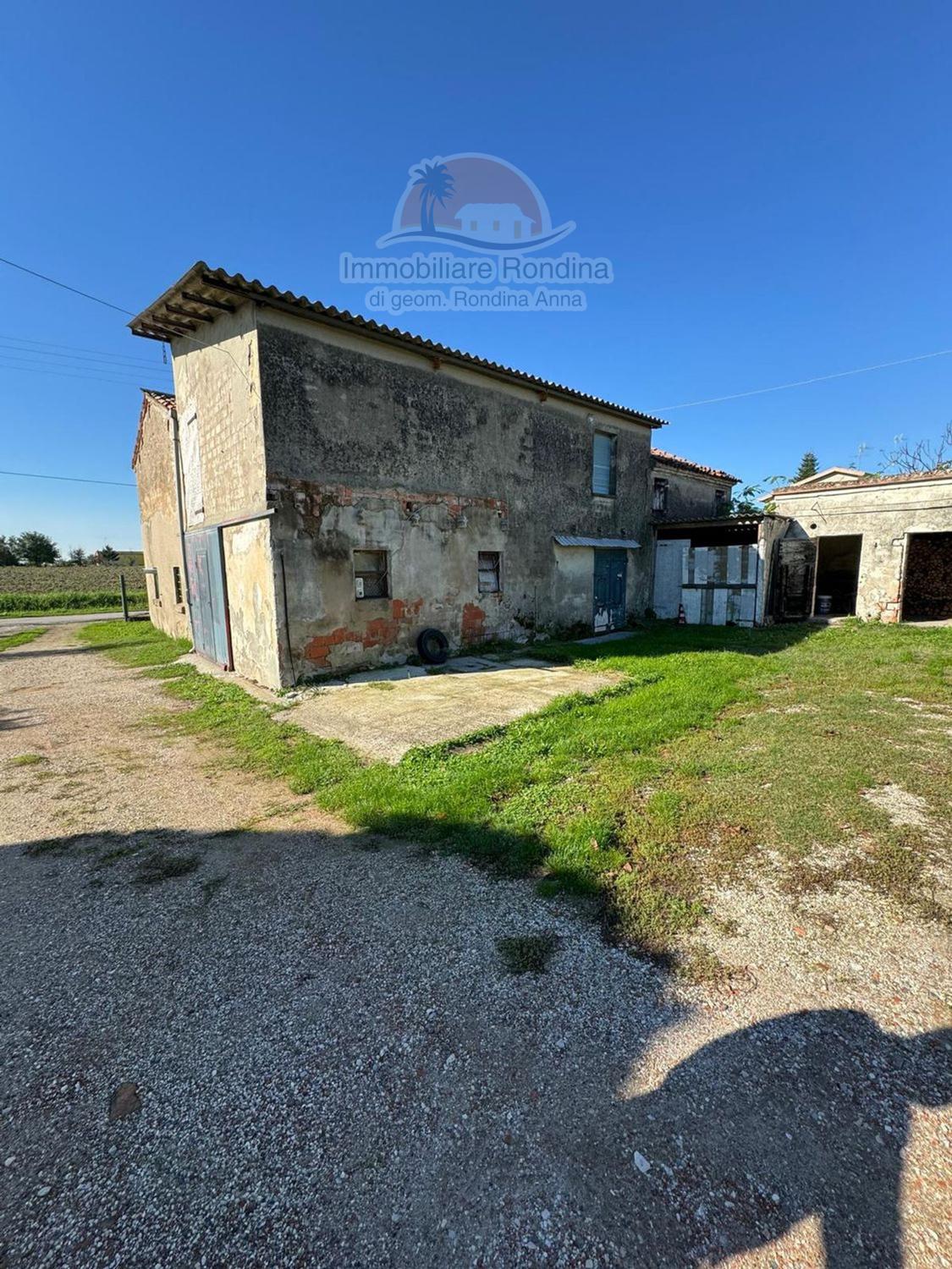 Casa indipendente in vendita a Fratta Polesine (RO)