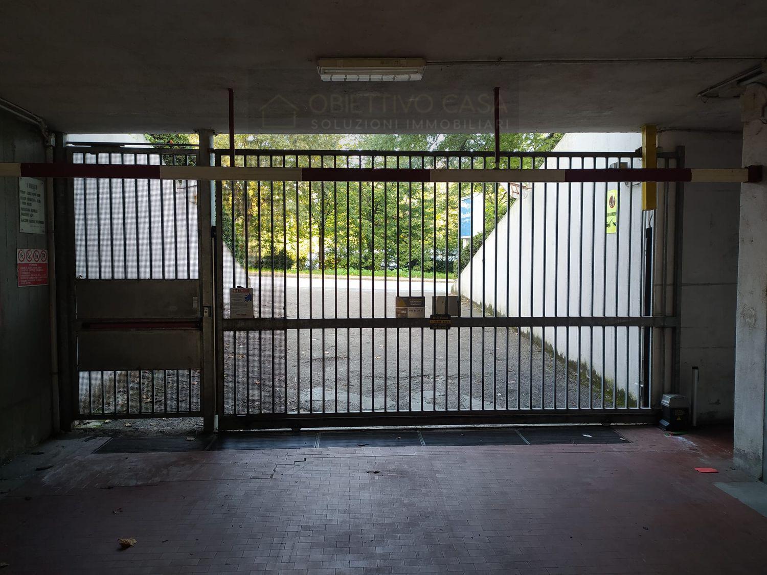 Garage/Box/Posto auto in affitto a Bologna (BO)